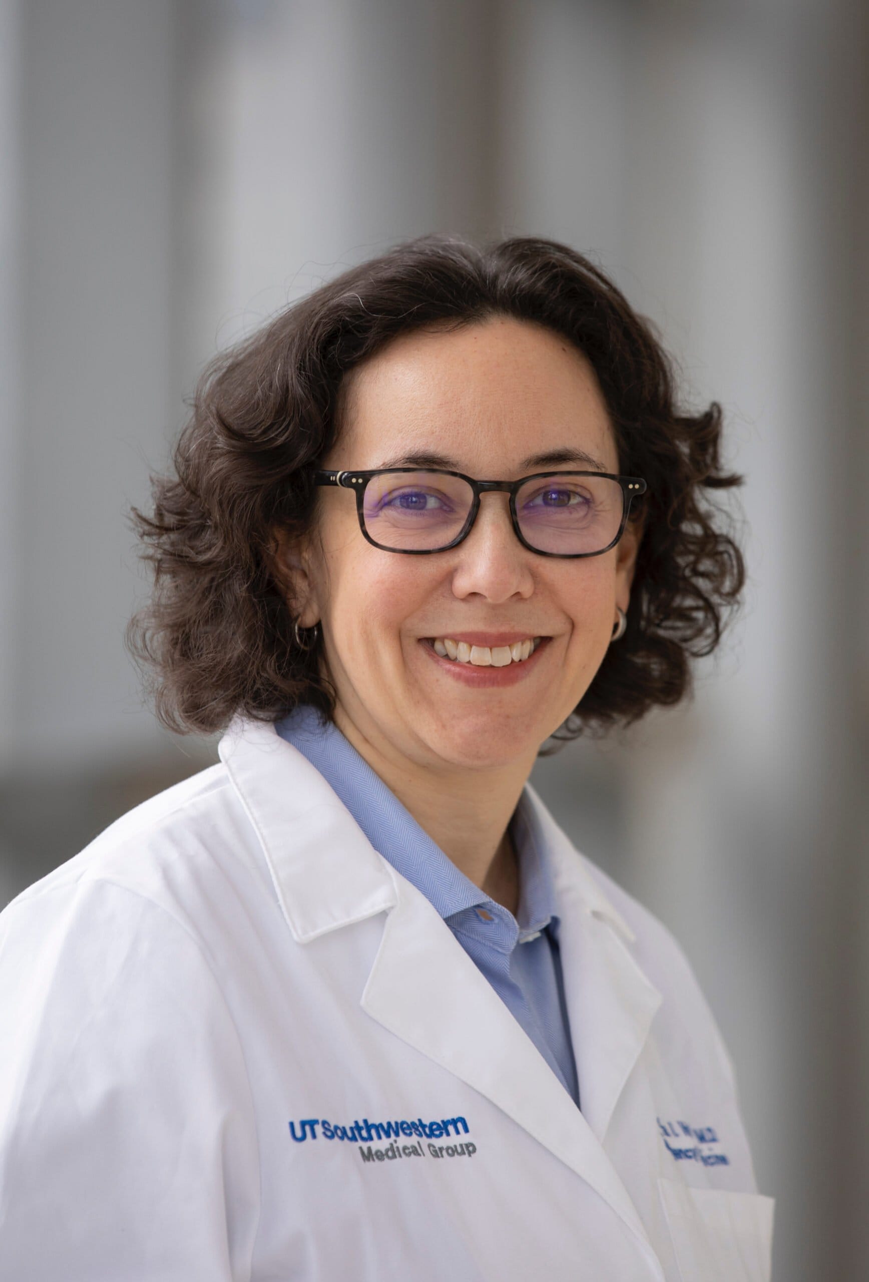 Larissa Velez, MD