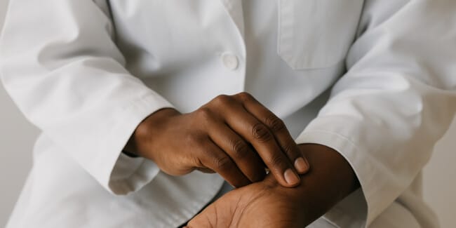 physician pulse check